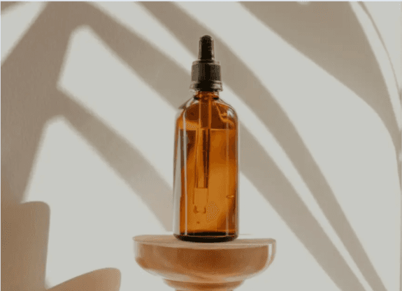 Steam-Distilled Lemongrass Essential Oil